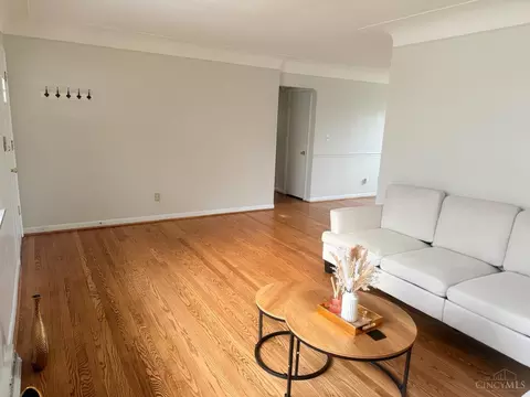 Living - 77 Handel Ln, Cincinnati, OH 45218 photo 1 of 3