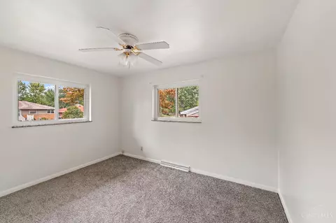 Bedroom - 77 Handel Ln, Cincinnati, OH 45218 photo 4 of 7