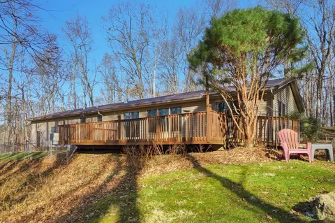 4724 Bennington Rd, Hillsboro, OH 45133