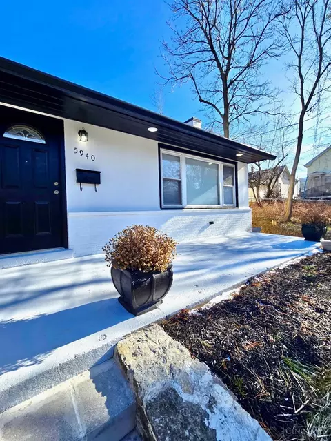 5940 Kenneth Ave, Cincinnati, OH 45224
