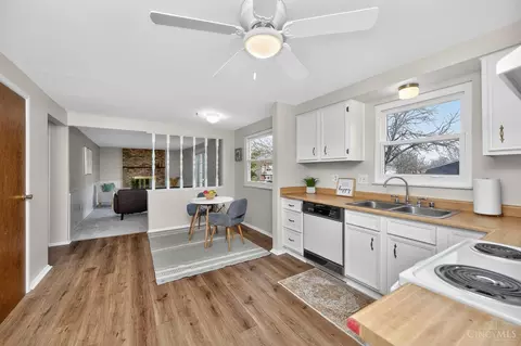 Kitchen - 8846 Morley Pl, Maineville, OH 45039 photo 1 of 1