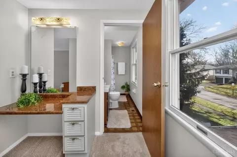 Entry Way - 8846 Morley Pl, Maineville, OH 45039 photo 3 of 3