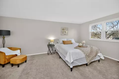 Bedroom - 8846 Morley Pl, Maineville, OH 45039 photo 1 of 6