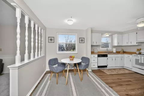 Dining - 8846 Morley Pl, Maineville, OH 45039 photo 4 of 4