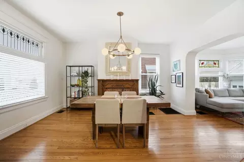 Dining - 3414 Monteith Ave, Cincinnati, OH 45208 photo 1 of 4
