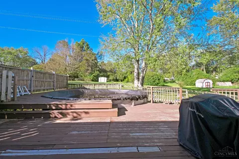 Exterior - 3875 Michael Dr, Cincinnati, OH 45255 photo 5 of 7