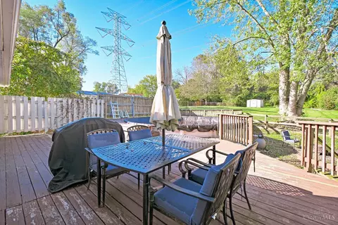 Exterior - 3875 Michael Dr, Cincinnati, OH 45255 photo 7 of 7
