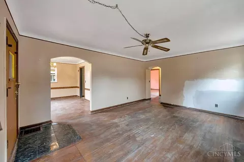 1127 N Bend Rd, Cincinnati, OH 45224 photo 6