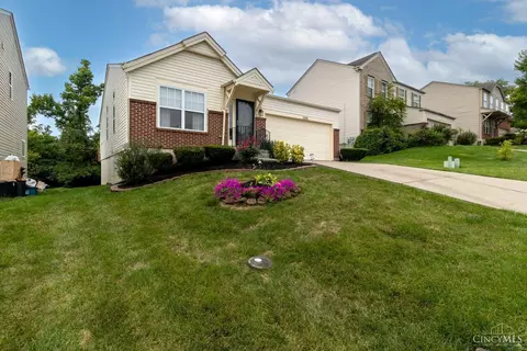 2329 Garrison Dr, Cincinnati, OH 45231
