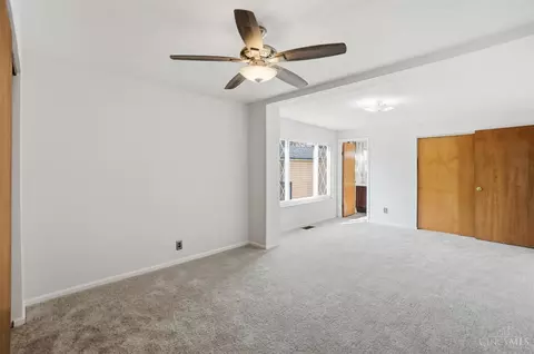 Bedroom - 4152 Larchview Dr, Cincinnati, OH 45236 photo 2 of 10
