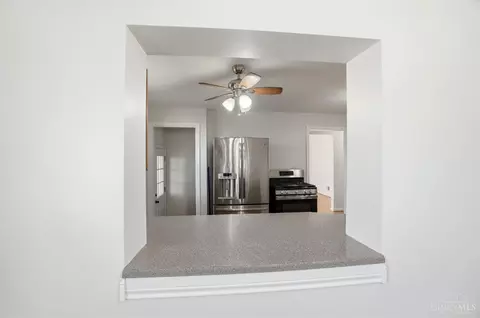 Kitchen - 4152 Larchview Dr, Cincinnati, OH 45236 photo 7 of 7