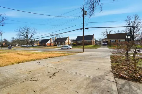 Exterior - 4152 Larchview Dr, Cincinnati, OH 45236 photo 15 of 15