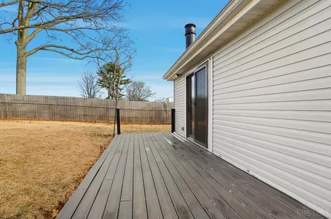 Exterior - 4152 Larchview Dr, Cincinnati, OH 45236 photo 9 of 15