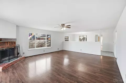 Living - 4152 Larchview Dr, Cincinnati, OH 45236 photo 6 of 8