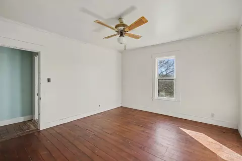 Bedroom - 6378 Hillside Ave, Cincinnati, OH 45233 photo 4 of 7
