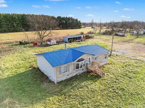 7678 J Bolender Rd, Felicity, OH 45120