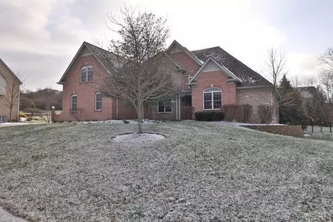 7127 Southampton Ln, West Chester, OH 45069