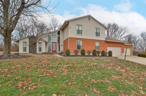 1325 Carlin Ct, Fairfield, OH 45014