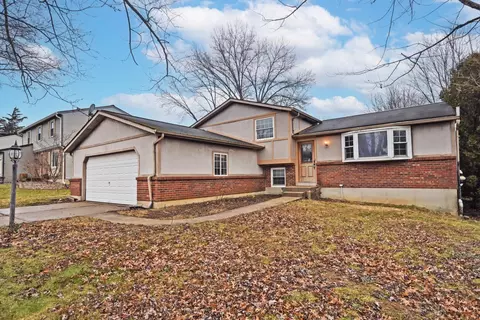 4583 Creekwood Ct, Batavia, OH 45103