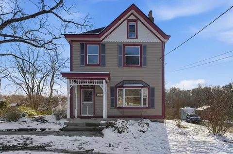 6035 Rapid Run Rd, Cincinnati, OH 45233