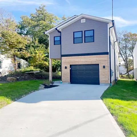 5328 Lester Rd, Cincinnati, OH 45213