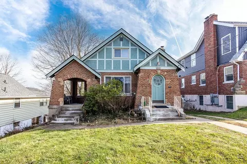 1646 Tuxworth Ave, Cincinnati, OH 45238