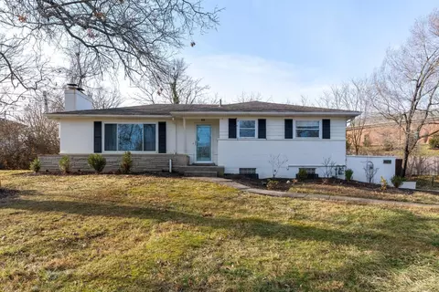 4859 Marieview Ct, Cincinnati, OH 45236