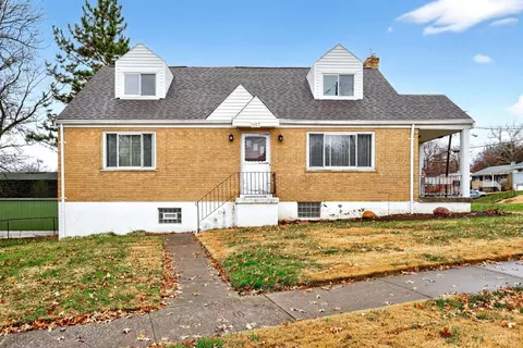 1157 Beechmeadow Ln, Cincinnati, OH 45238