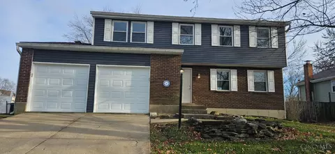4256 Pleasant Acres Dr, Batavia, OH 45103