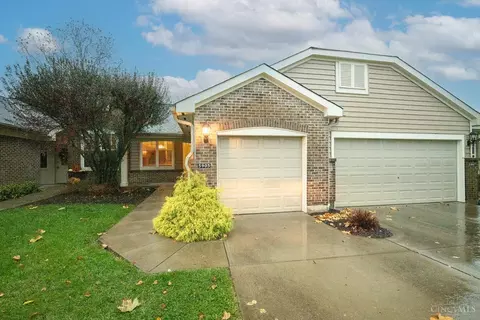 5905 Castlewood Xing, Milford, OH 45150