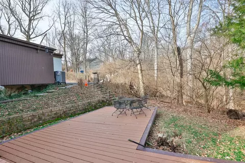 Exterior - 8288 Bridle Rd, Cincinnati, OH 45244 photo 7 of 18