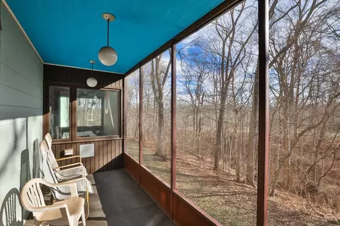 Exterior - 8288 Bridle Rd, Cincinnati, OH 45244 photo 4 of 18