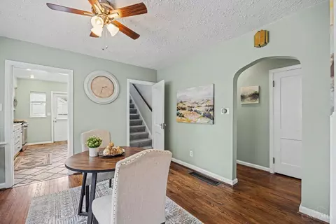 Entry Way - 3715 Simpson Ave, Fairfax, OH 45227 photo 1 of 5