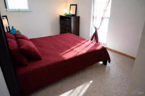 Bedroom - 3 Brater Ct, Hamilton, OH 45013 photo 2 of 6