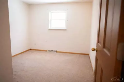 Bedroom - 3 Brater Ct, Hamilton, OH 45013 photo 5 of 6