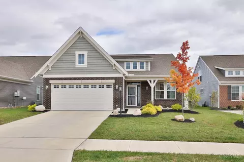 8194 Westfall Ln, West Chester, OH 45069