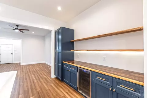 Entry Way - 2406 Kenton St, Cincinnati, OH 45206 photo 1 of 4