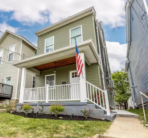 2406 Kenton St, Cincinnati, OH 45206
