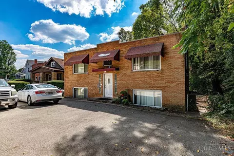 1161 Groesbeck Rd, Cincinnati, OH 45224