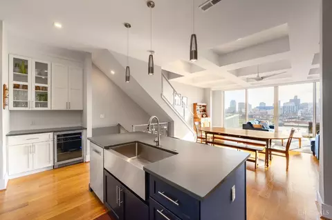 Kitchen - 305 Seitz St, Cincinnati, OH 45202 photo 3 of 4