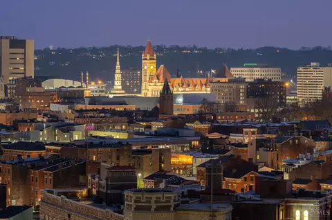 View/Area - 305 Seitz St, Cincinnati, OH 45202 photo 4 of 10