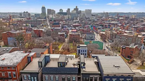 View/Area - 305 Seitz St, Cincinnati, OH 45202 photo 6 of 10