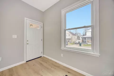 5320 Ward St, Cincinnati, OH 45227 photo 15