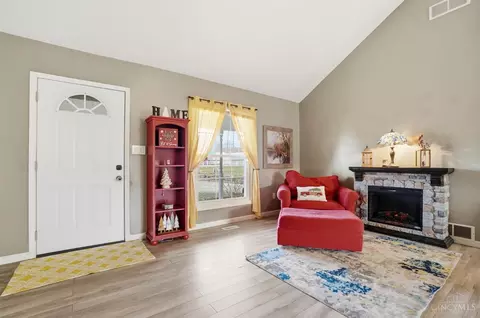 Entry Way - 5777 Us Rt 22 3, Morrow, OH 45152 photo 1 of 3