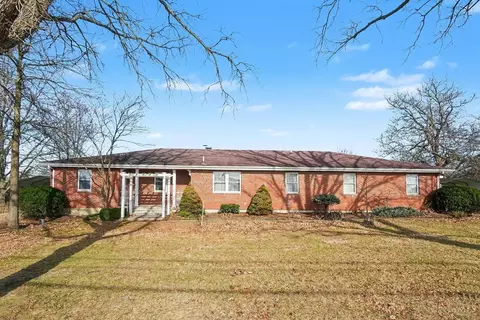 2526 Stahlheber Rd, Hamilton, OH 45013