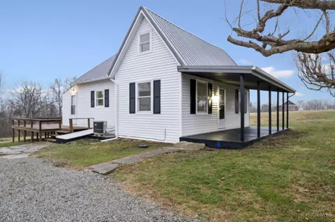 8111 Folsom Rd, Hillsboro, OH 45133