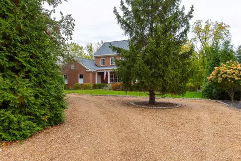 Exterior - 9850 Zig Zag Rd, Montgomery, OH 45242 photo 8 of 13