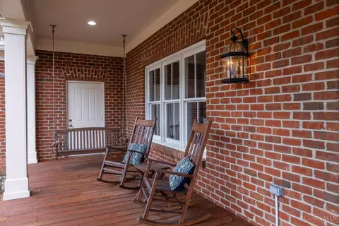 Exterior - 9850 Zig Zag Rd, Montgomery, OH 45242 photo 4 of 13