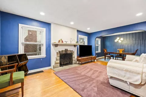 Living - 1449 Cardington Rd, Kettering, OH 45409 photo 3 of 4