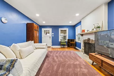 Living - 1449 Cardington Rd, Kettering, OH 45409 photo 1 of 4